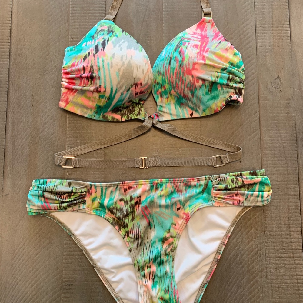 Victoria’s Secret Bikini Set 32D / S